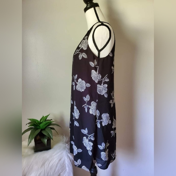 Candie's Dress - Picture 2 of 5